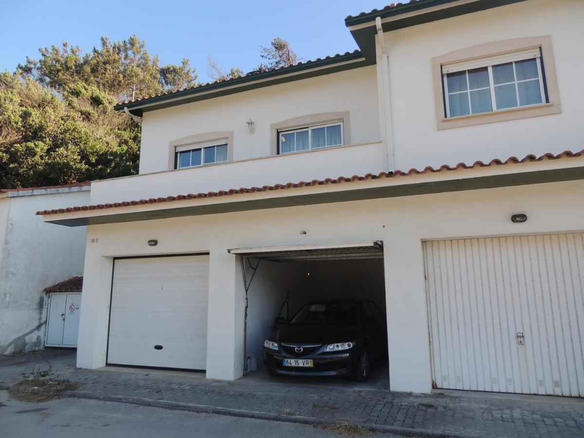 Casa Da Praia Das Paredes-Nazare Senhora da Vitoria Exterior photo